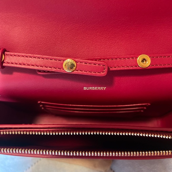 Burberry Purse - Picture 12 of 16